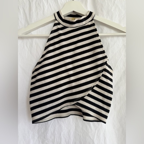 Demeanor Black and White Striped Halter Top Size Small - Picture 9 of 13